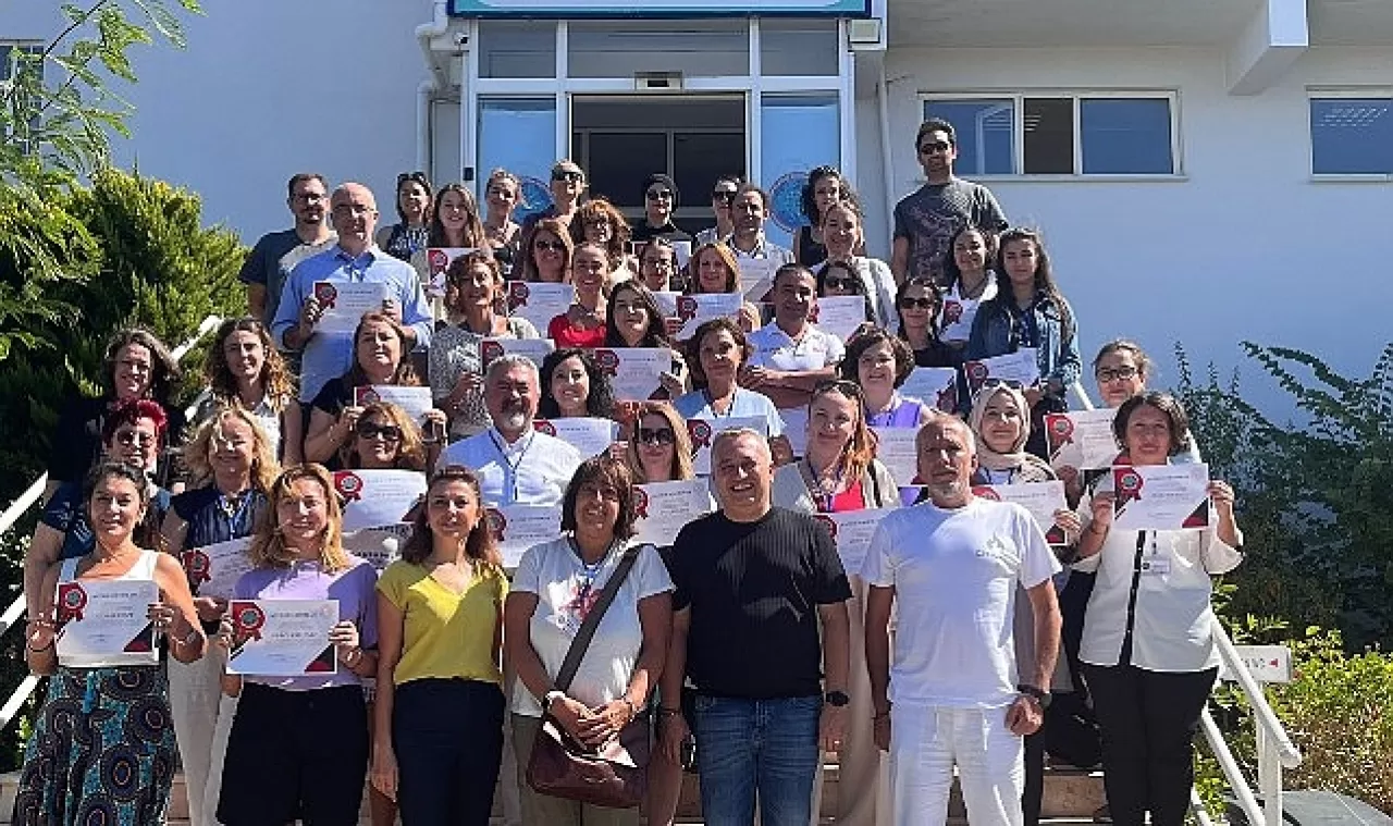 İzmir İl Milli Eğitim Müdürlüğü'nden Erasmus+ Deneyim Paylaşımı Çalıştayı