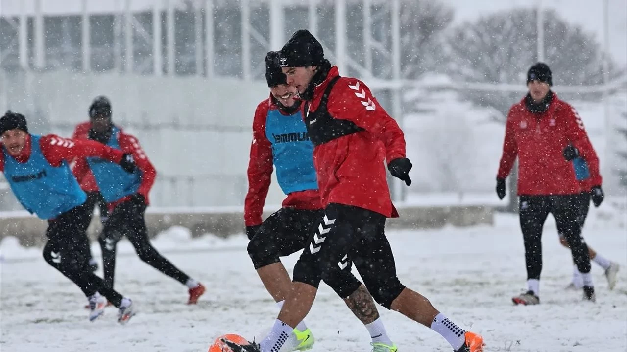 Sivasspor - Galatasaray Maçı Ne Zaman? Hava Durumu, Kar Yağacak mı?