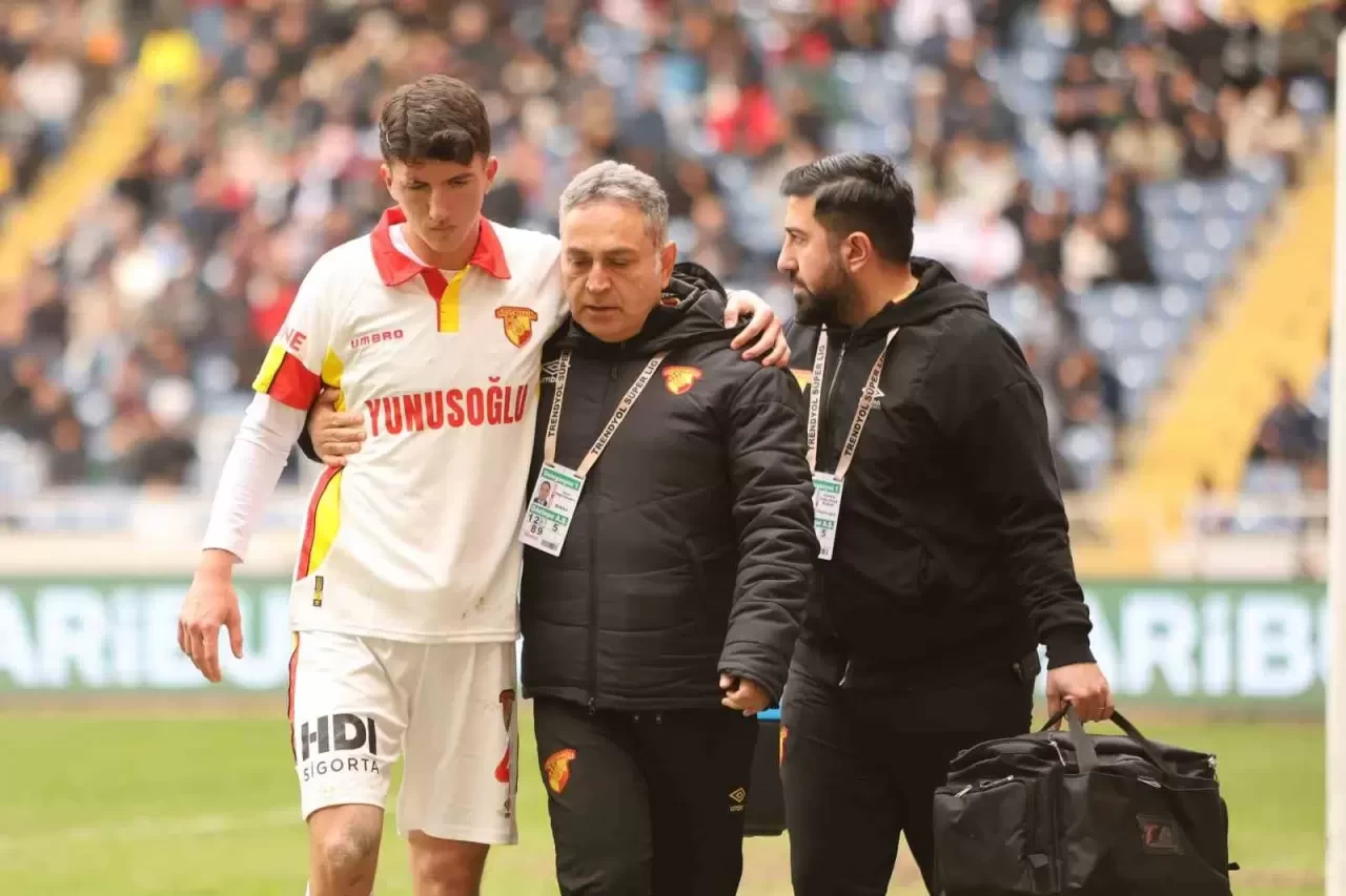 Göztepe Teknik Direktörü Stoilov: “Zorlu bir dönemden geçiyoruz”