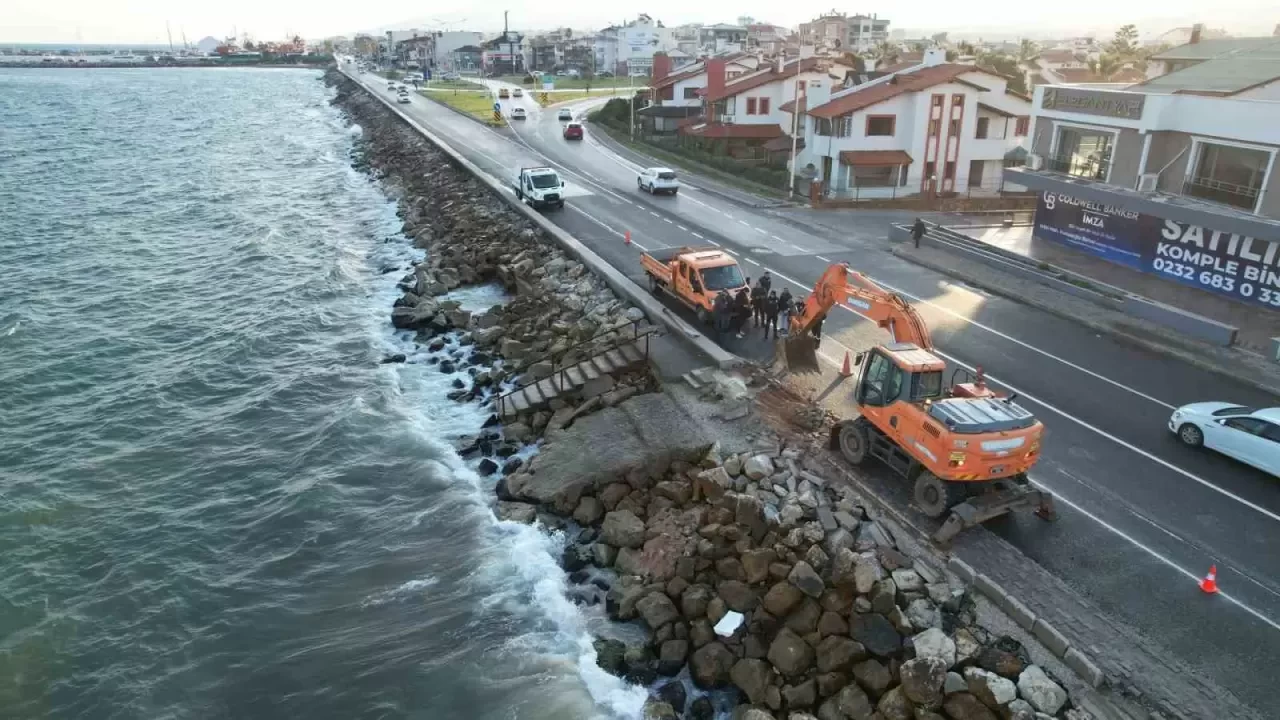 Güzelbahçe Belediyesi’nden Siteler-Yalı Mahalleleri Arasına Yaya Yolu Projesi