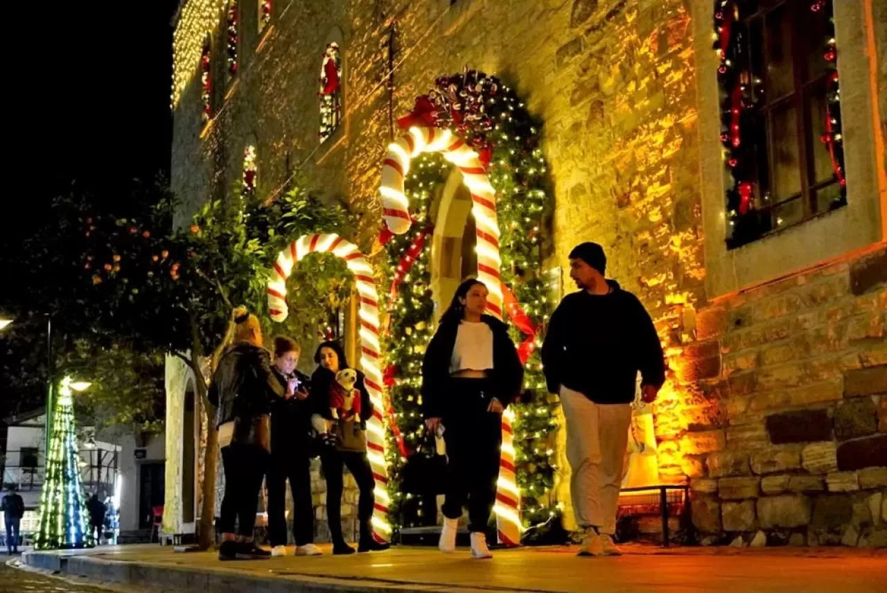 Çeşme’de Yılbaşı Hazırlıkları Hız Kazandı: Otel Dolulukları Yüzde 50'ye Ulaştı