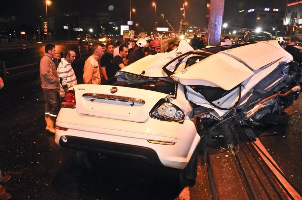 Dinar trafik kazası son dakika: 11 yaralı