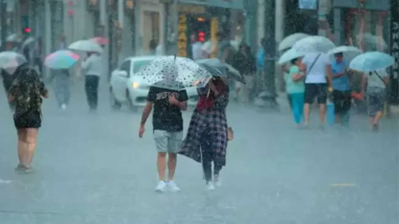 11 il için kuvvetli yağış uyarısı: Meteoroloji'den sarı kodlu uyarı geldi