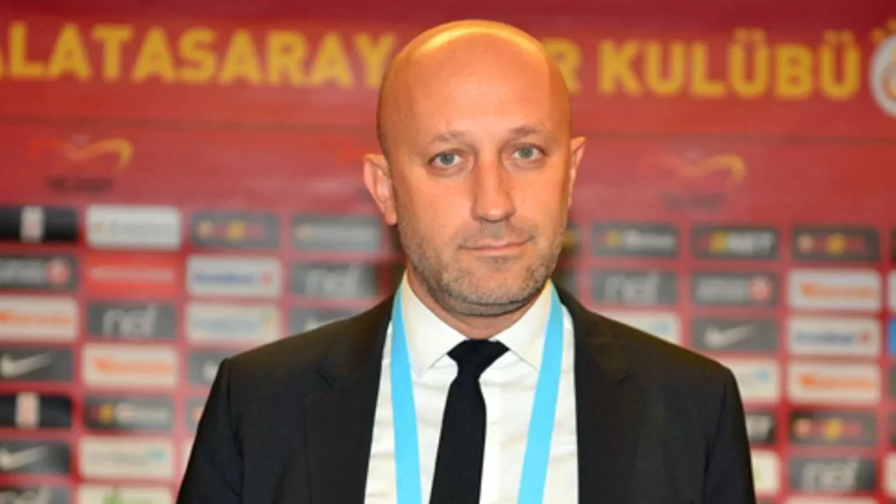 Galatasaray'da istifaların ardı arkası kesilmiyor. Cenk Ergün'de istifa etti