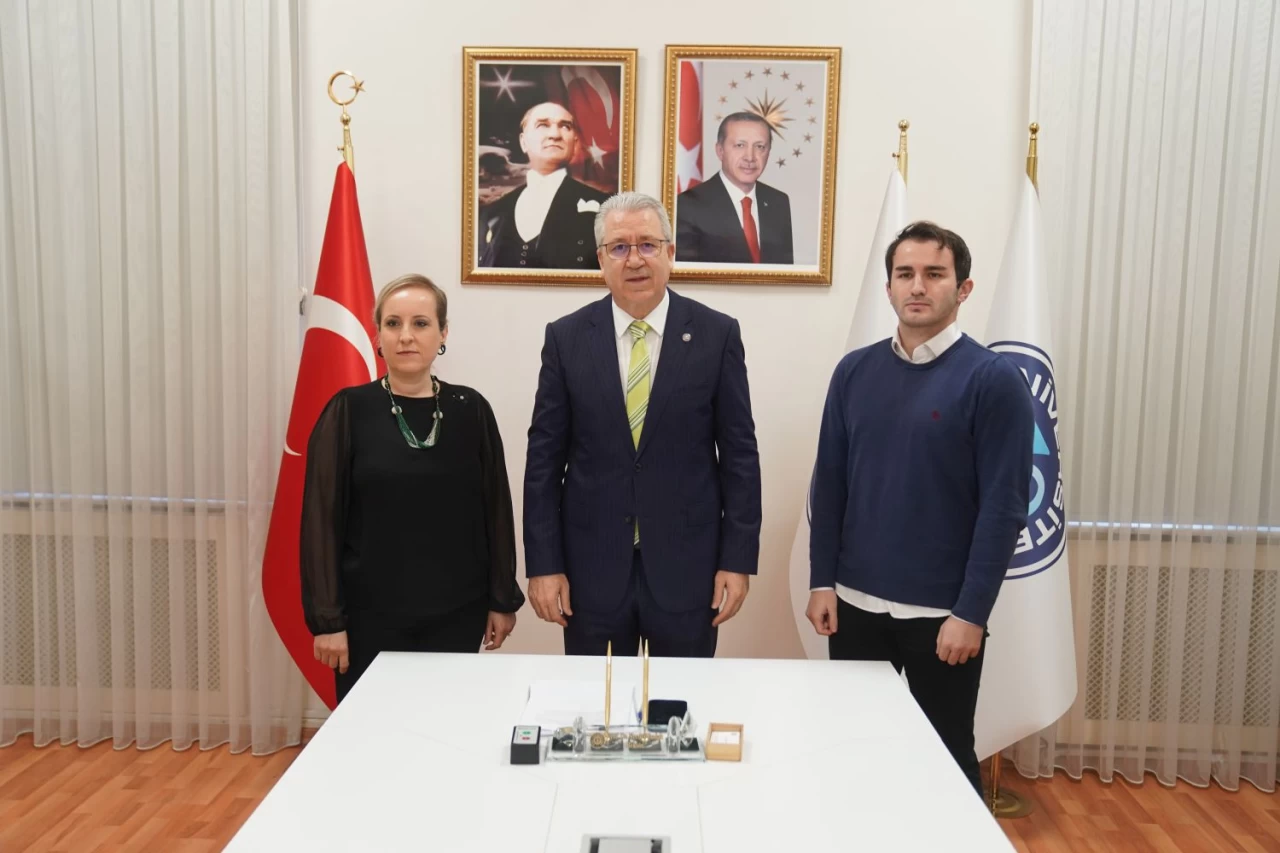 Ege Üniversitesi'nden Hibrit Zonklayan Yıldızlar Projesi TÜBİTAK’tan Destek Aldı!