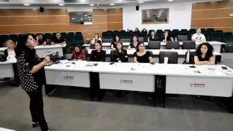 Bornova’da çalışanlara Toplumsal Cinsiyet Eşitliği Semineri