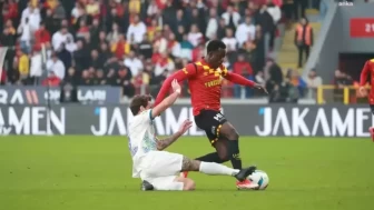 GÖZTEPE EVİNDE ŞOV YAPTI: 3-0