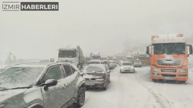 Erzincan’da Yoğun Kar ve Tipi Ulaşımı Olumsuz Etkiledi