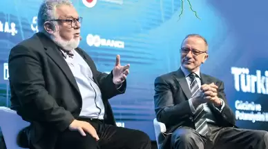 Celal Şengör'den Şok Açıklama: İstanbul'dan Taşının!