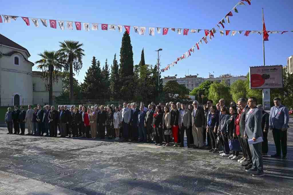 Bornova’da 19 Ekim Muhtarlar Günü dayanışması